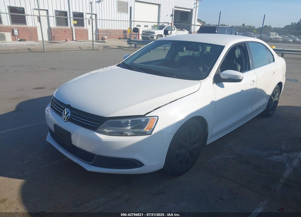 2014 VOLKSWAGEN JETTA VIN: 3VWD17AJ3EM222192