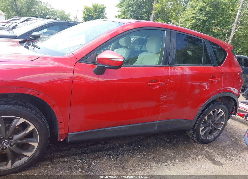 2016 MAZDA CX-5 VIN: JM3KE4DY1G0692109