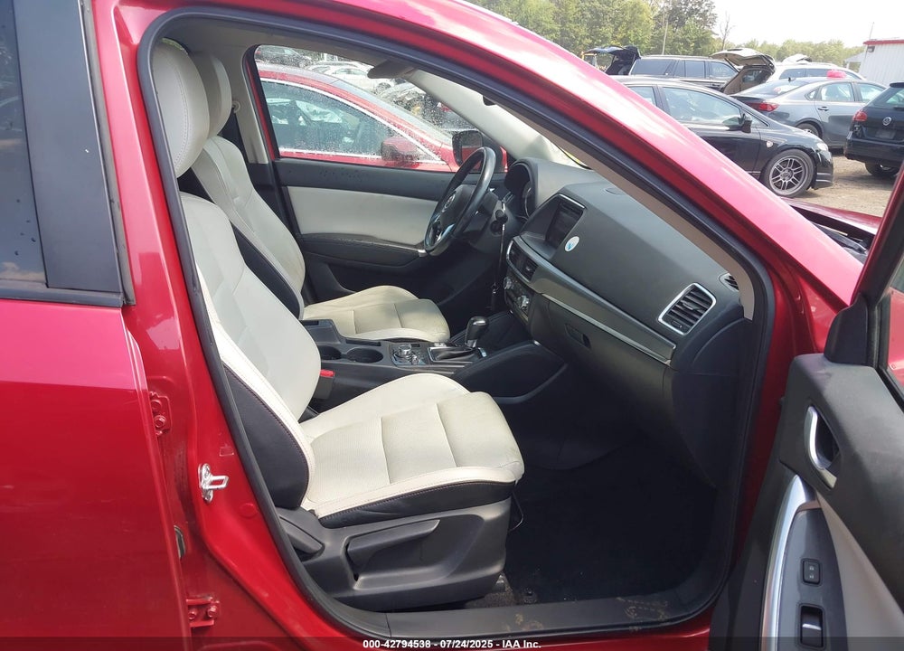 2016 MAZDA CX-5 VIN: JM3KE4DY1G0692109