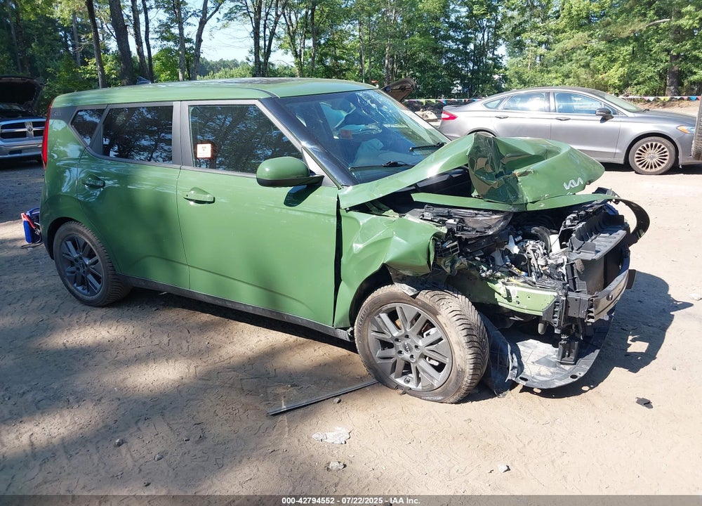 2022 KIA SOUL EX VIN: KNDJ33AU4N7154773