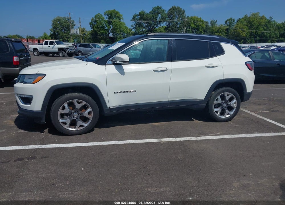 2019 JEEP COMPASS VIN: 3C4NJDCB8KT840234
