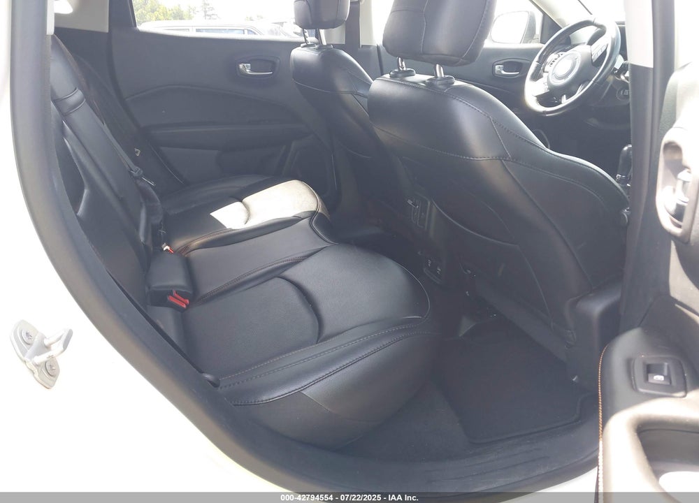 2019 JEEP COMPASS VIN: 3C4NJDCB8KT840234