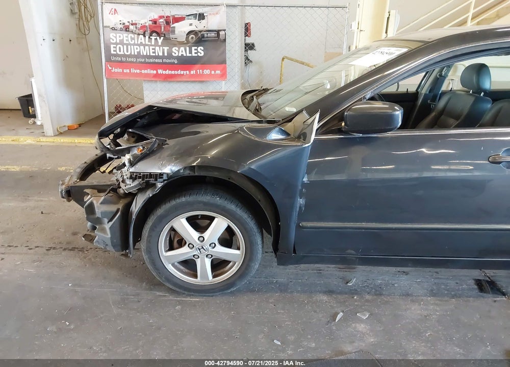 2005 HONDA ACCORD 2.4 EX VIN: 1HGCM568X5A179629