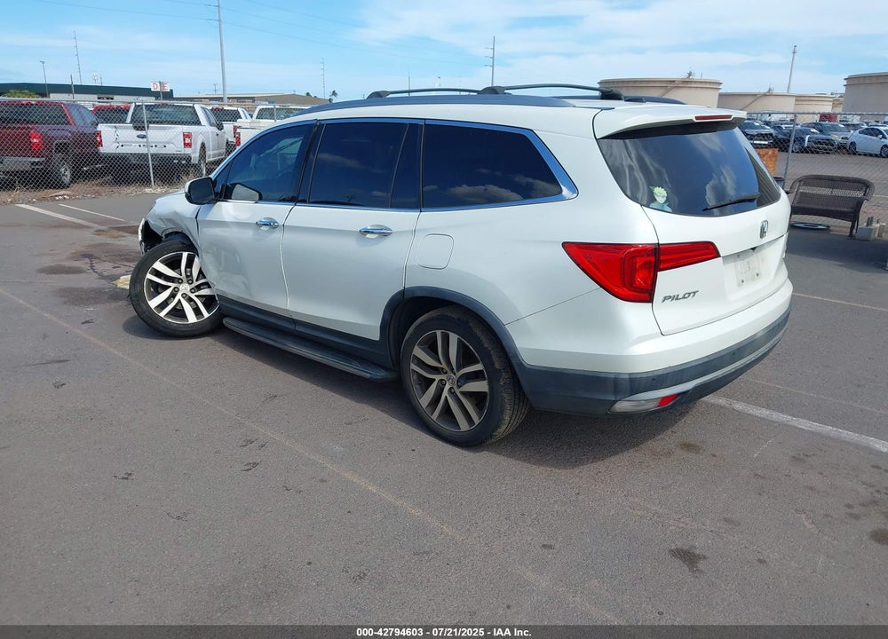 2016 HONDA PILOT VIN: 5FNYF6H09GB104331