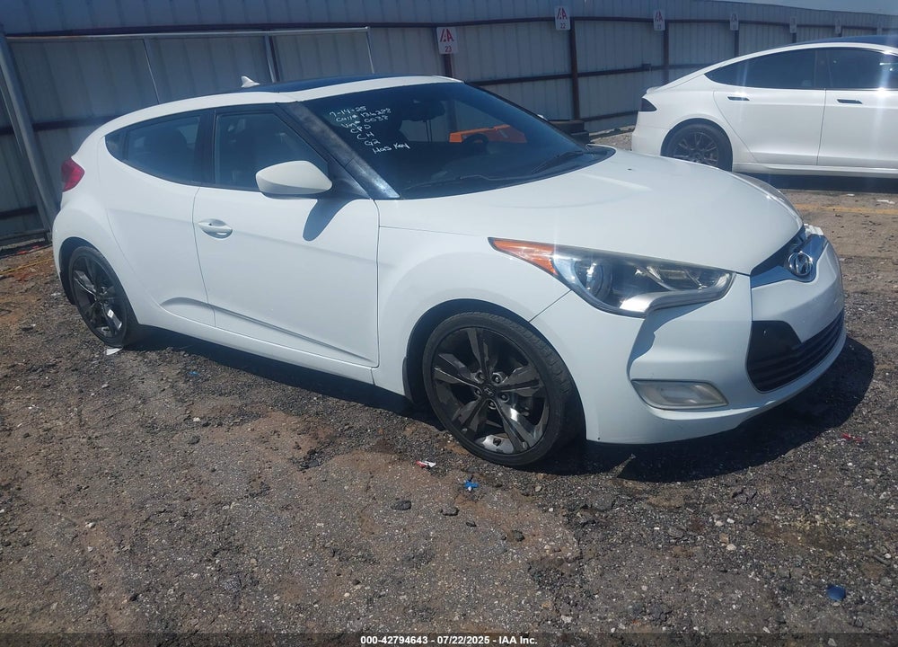2016 HYUNDAI VELOSTER VIN: KMHTC6AD2GU250038