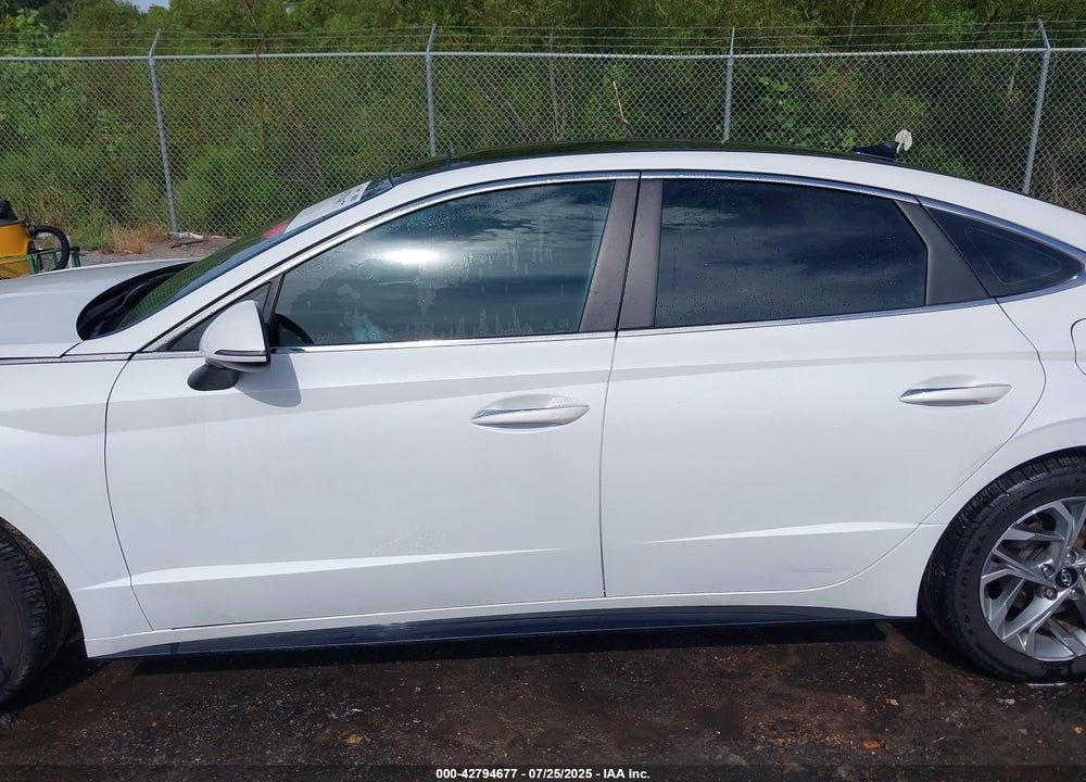 2021 HYUNDAI SONATA VIN: 5NPEF4JA0MH123146
