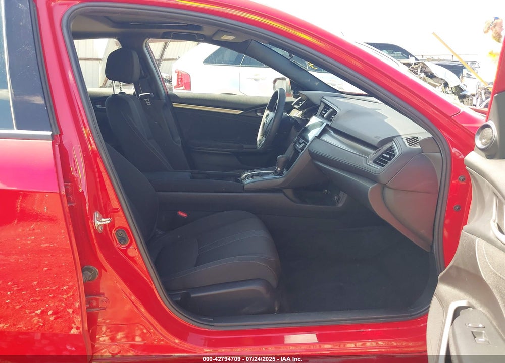 2018 HONDA CIVIC VIN: SHHFK7H51JU232802