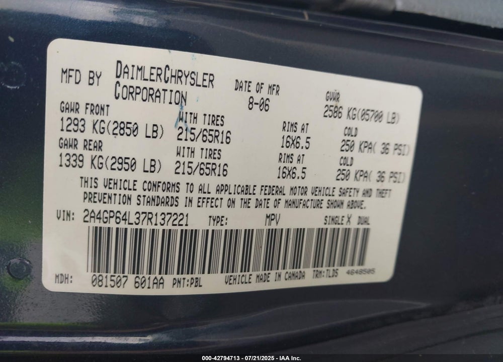 2007 CHRYSLER TOWN & COUNTRY LIMITED VIN: 2A4GP64L37R137221