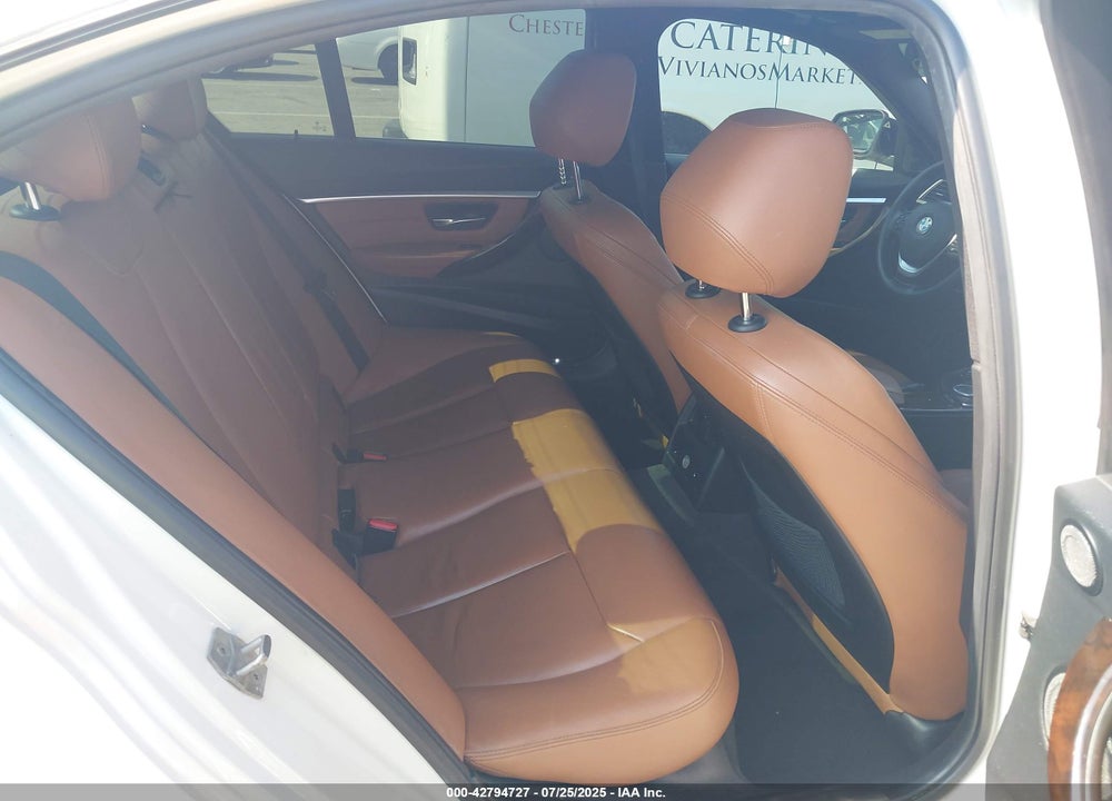 2016 BMW 3 SERIES VIN: WBA8B7G52GNT14895