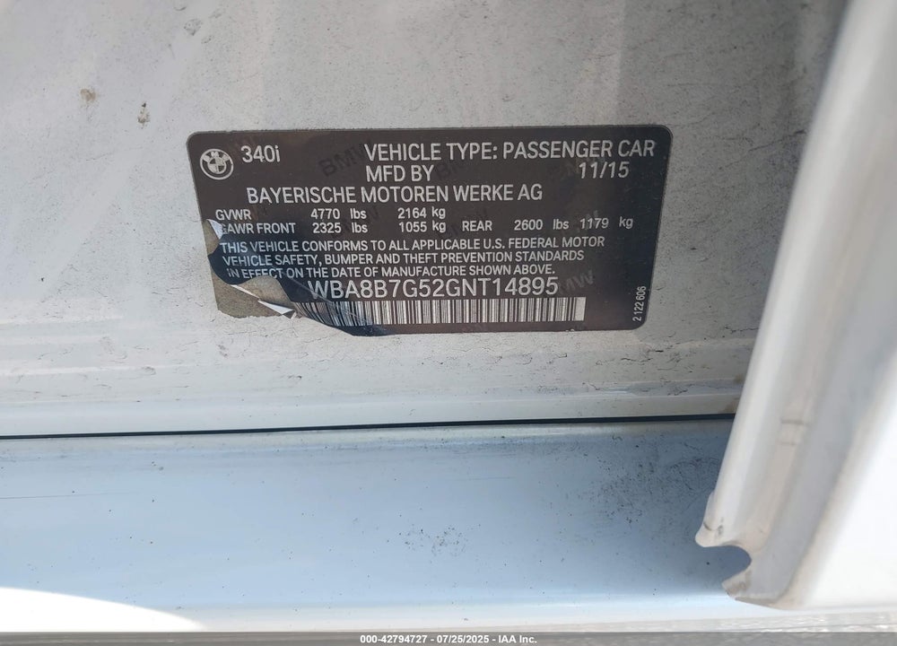 2016 BMW 3 SERIES VIN: WBA8B7G52GNT14895
