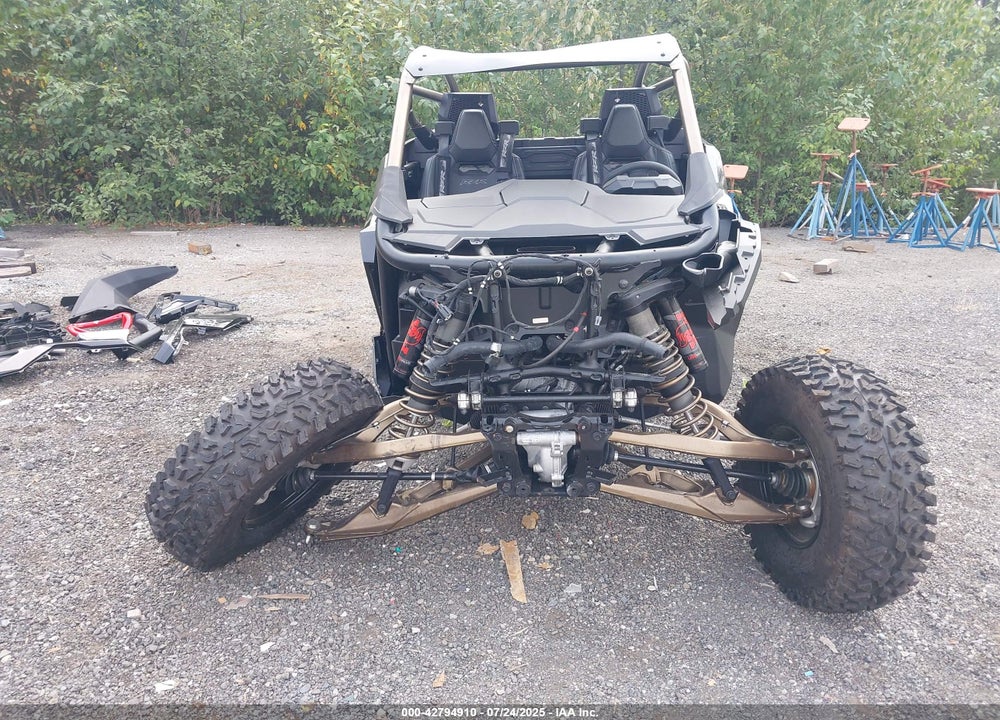 2025 POLARIS RZR PRO R ULTIMATE VIN: 3NSRPD2K6SG132931