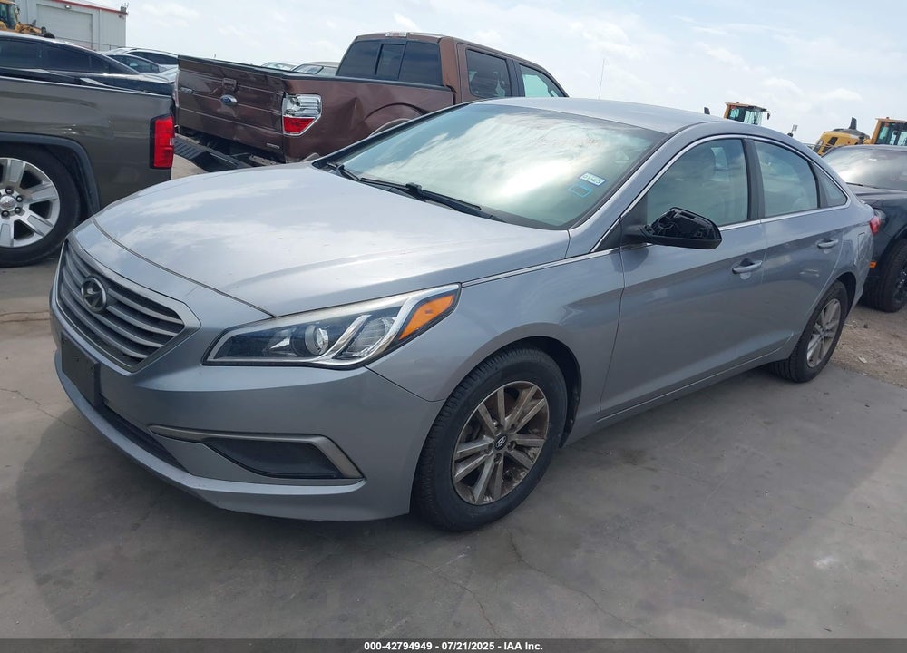 2016 HYUNDAI SONATA VIN: 5NPE24AF6GH347145