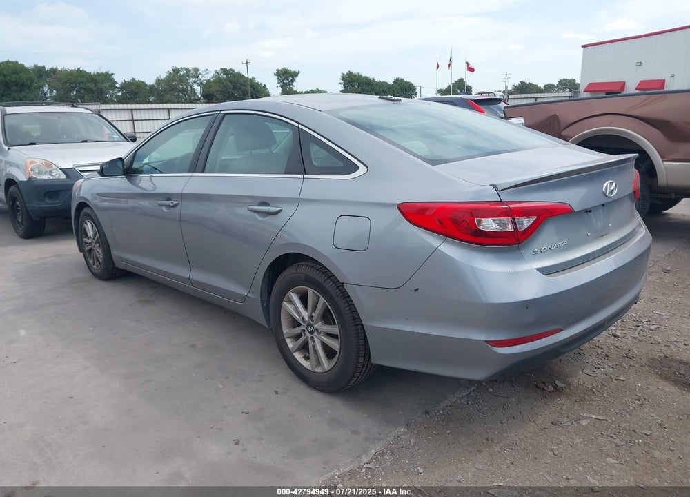 2016 HYUNDAI SONATA VIN: 5NPE24AF6GH347145
