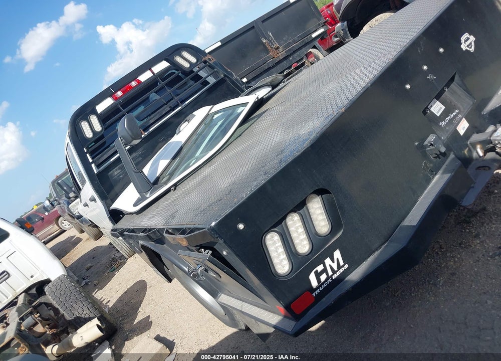 2021 RAM 3500 CHASSIS TRADESMAN/SLT/LAIE/LIMITED VIN: 3C7WRTCLXMG500940