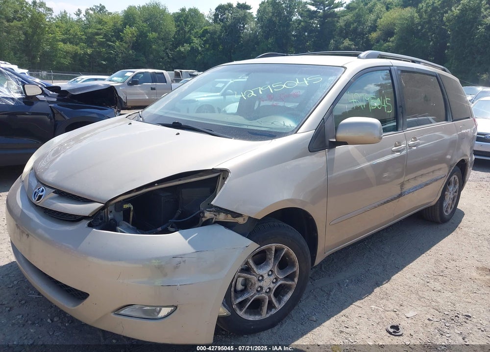 2006 TOYOTA SIENNA XLE VIN: 5TDBA22C06S062528