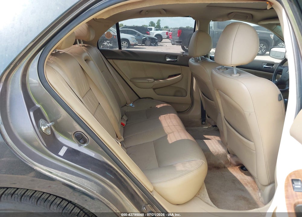 2006 HONDA ACCORD VIN: 1HGCM66556A070587