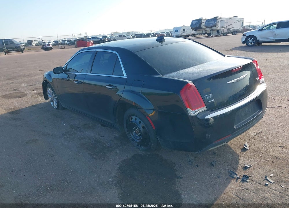 2017 CHRYSLER 300 VIN: 2C3CCARG1HH566562
