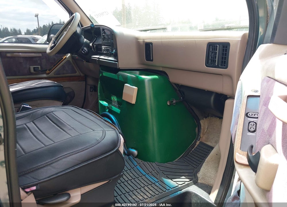 1996 FORD ECONOLINE VIN: 1FDEE14H2THA25190
