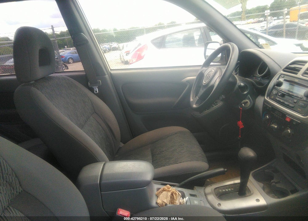2003 TOYOTA RAV4 VIN: JTEGH20V630113966