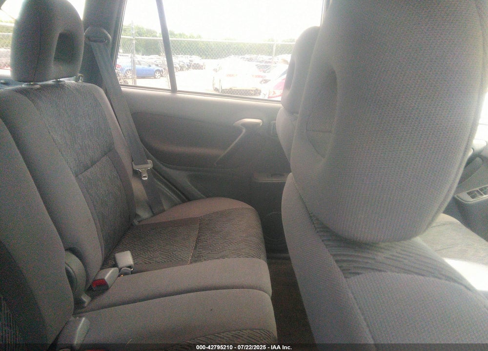 2003 TOYOTA RAV4 VIN: JTEGH20V630113966