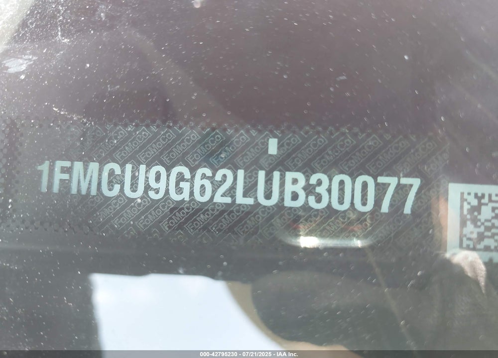 2020 FORD ESCAPE VIN: 1FMCU9G62LUB30077