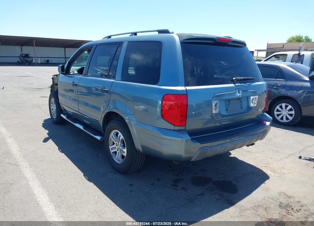2005 HONDA PILOT VIN: 2HKYF18595H561413