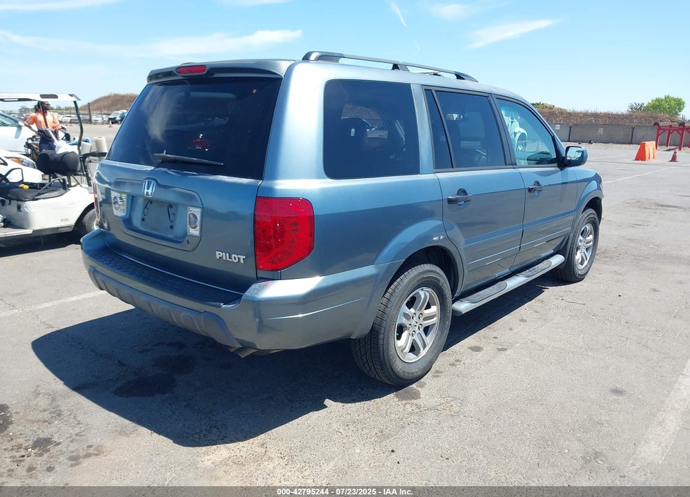 2005 HONDA PILOT VIN: 2HKYF18595H561413