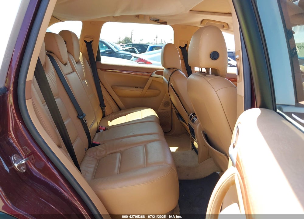 2004 PORSCHE CAYENNE S VIN: WP1AB29P84LA71315