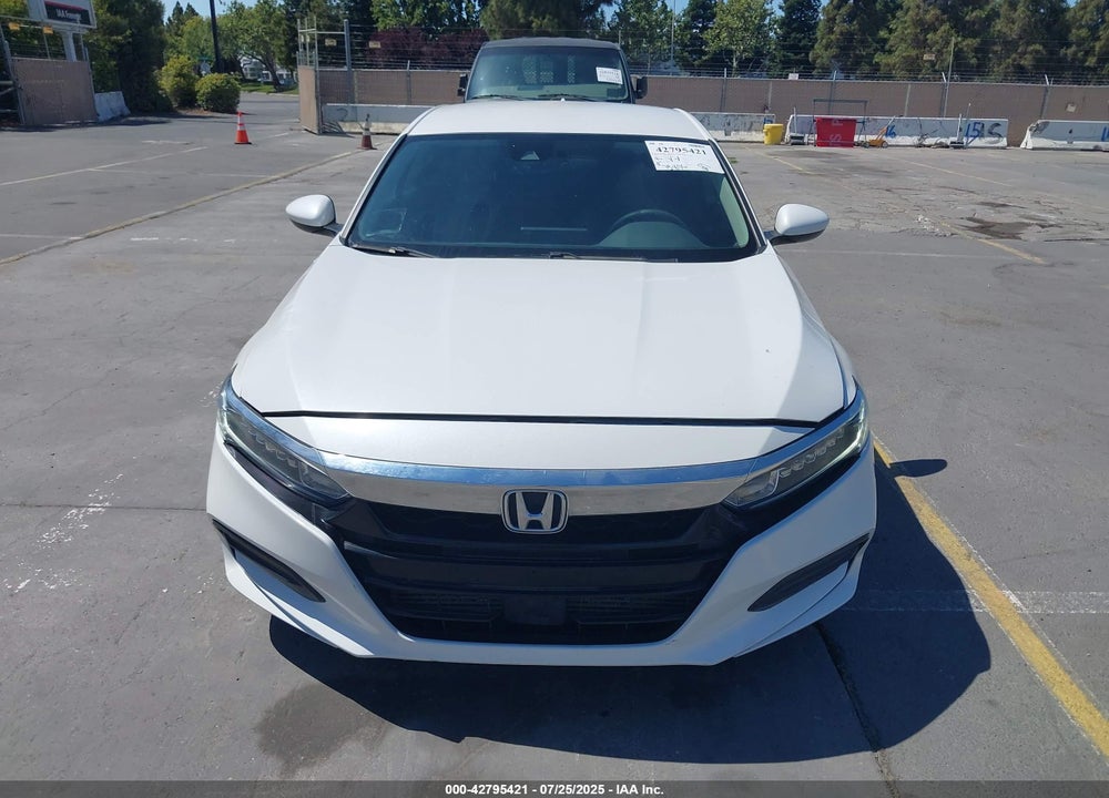 2019 HONDA ACCORD VIN: 1HGCV1F18KA176653