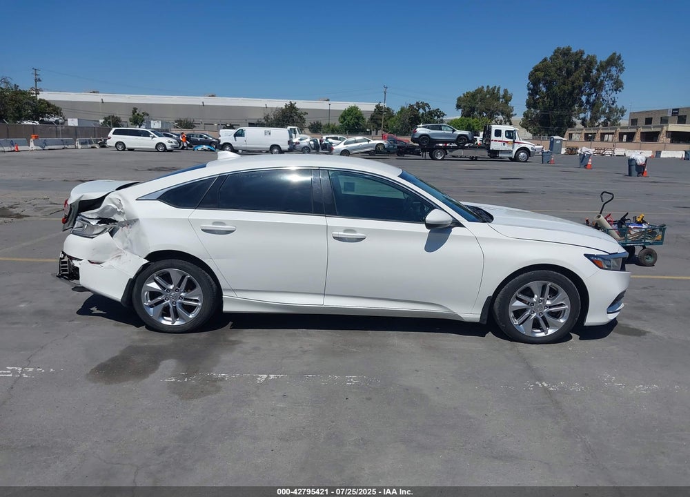 2019 HONDA ACCORD VIN: 1HGCV1F18KA176653