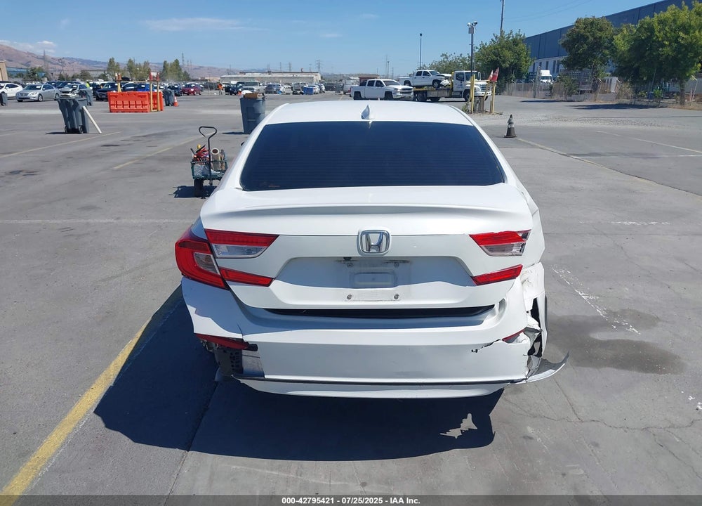 2019 HONDA ACCORD VIN: 1HGCV1F18KA176653