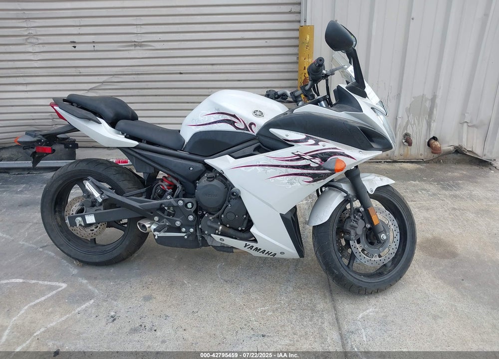 2009 YAMAHA FZ6 R/C VIN: JYARJ18Y69A000298