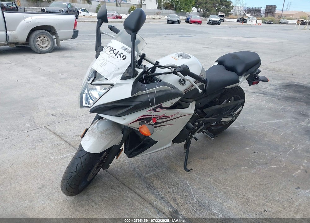 2009 YAMAHA FZ6 R/C VIN: JYARJ18Y69A000298