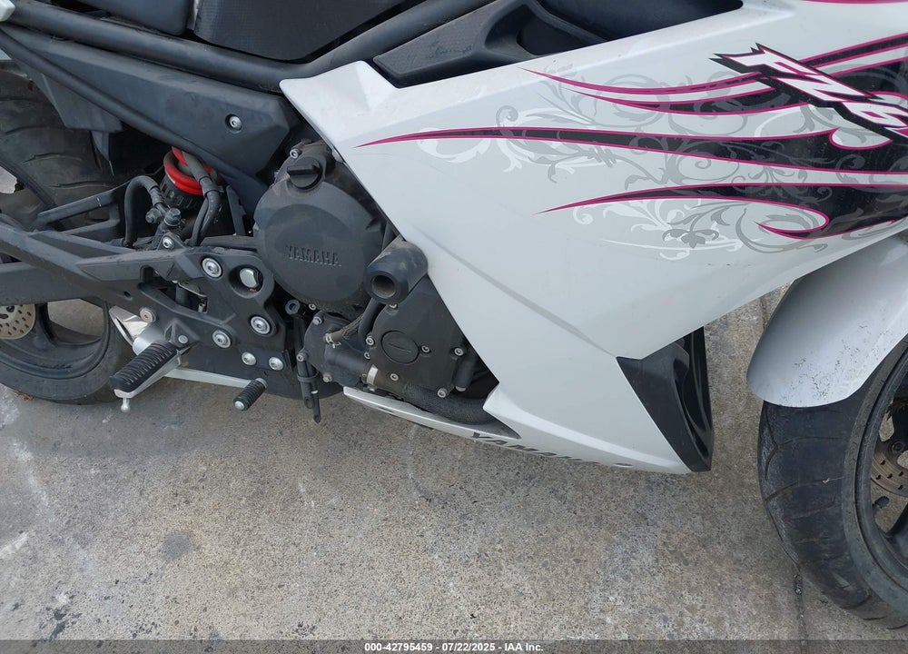 2009 YAMAHA FZ6 R/C VIN: JYARJ18Y69A000298