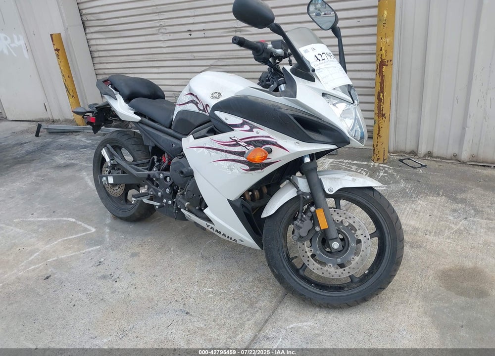 2009 YAMAHA FZ6 R/C VIN: JYARJ18Y69A000298
