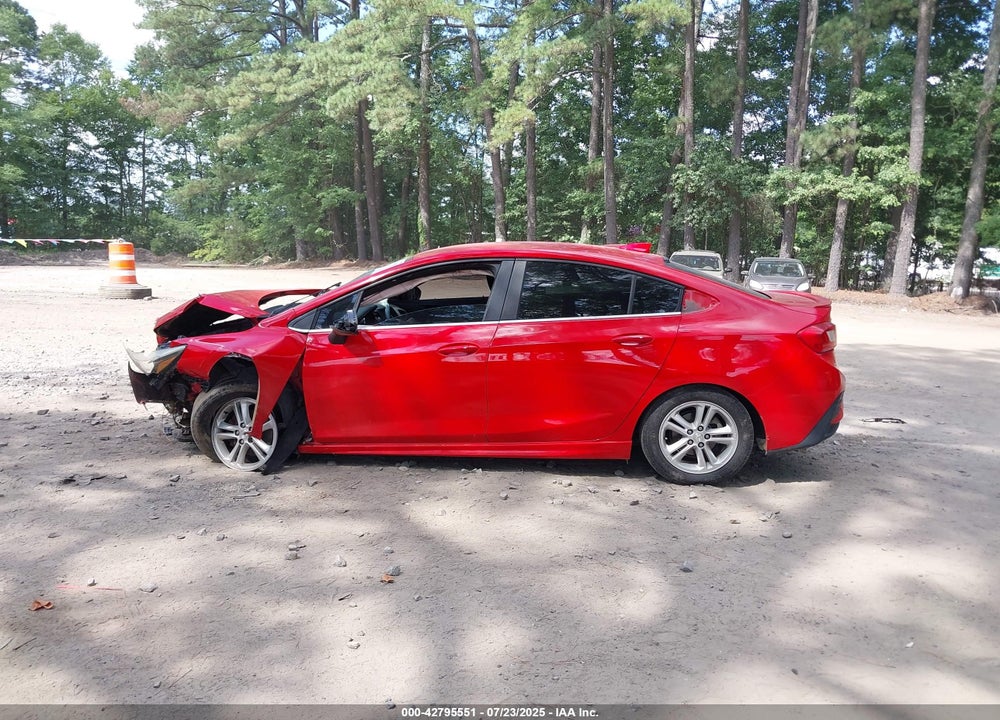 2017 CHEVROLET CRUZE VIN: 1G1BE5SM4H7209700