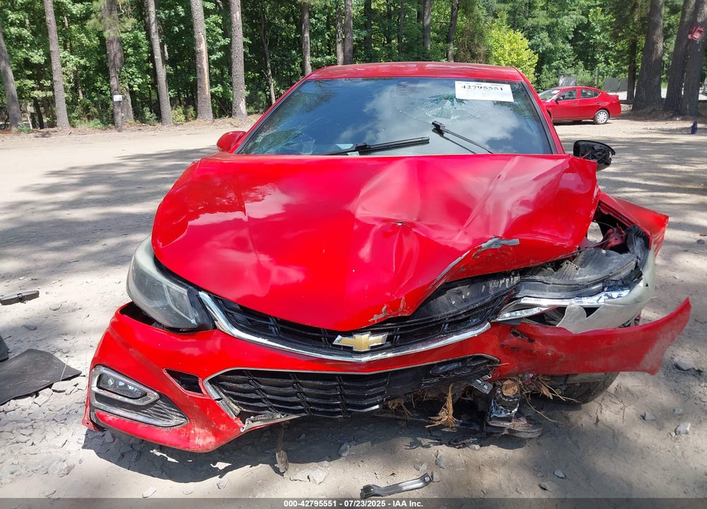 2017 CHEVROLET CRUZE VIN: 1G1BE5SM4H7209700