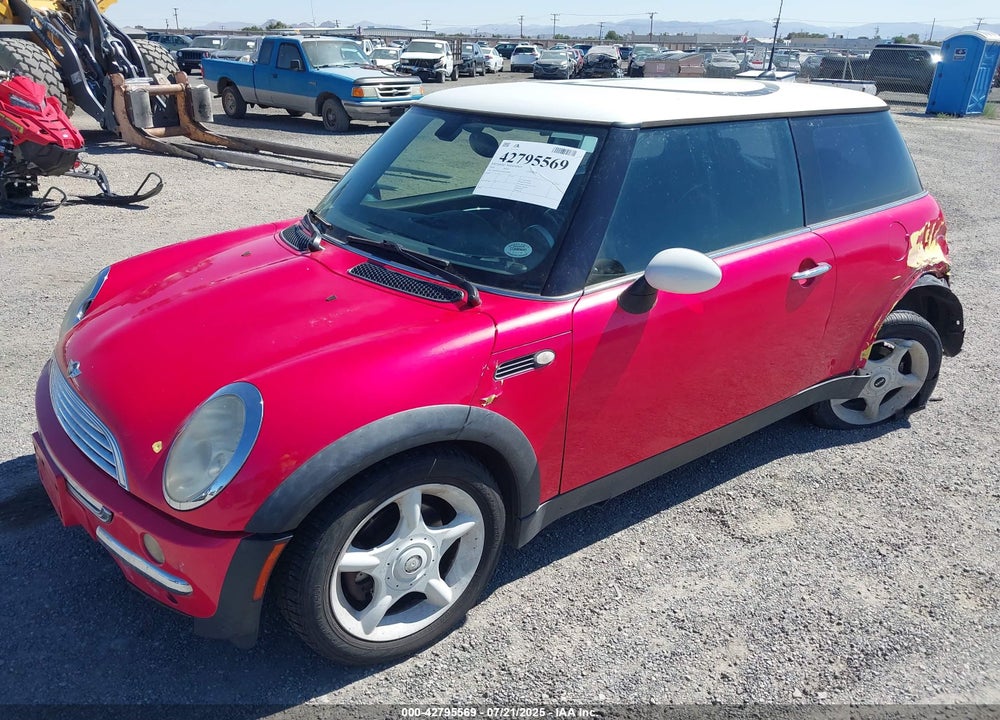 2004 MINI COOPER VIN: WMWRC33444TJ62861