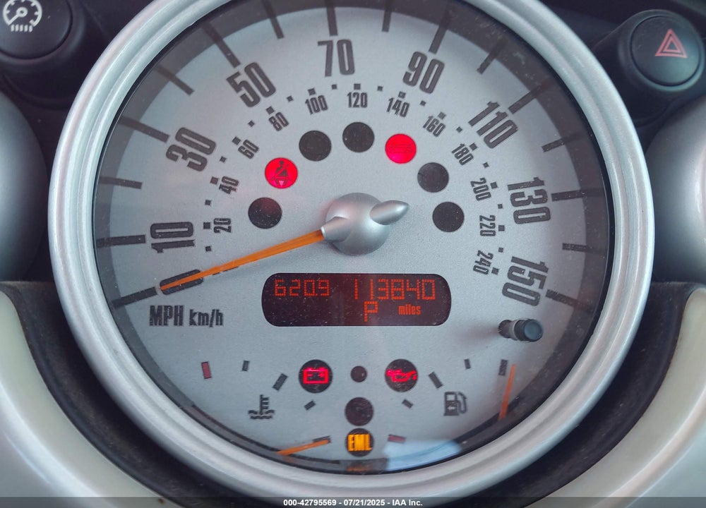 2004 MINI COOPER VIN: WMWRC33444TJ62861