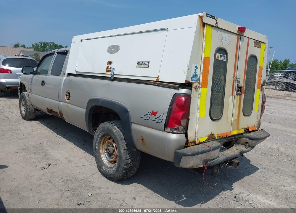 2005 CHEVROLET SILVERADO 3500 WORK TRUCK VIN: 1GCHK39265E143189