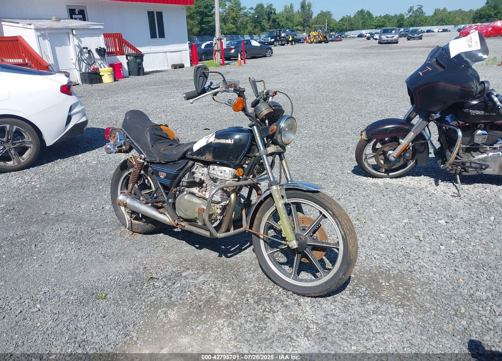 1981 KAWASAKI KZ440 D VIN: JKAKZHD10BB507580