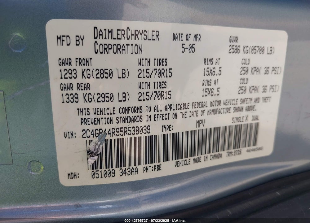 2005 CHRYSLER TOWN & COUNTRY LX VIN: 2C4GP44R95R538039