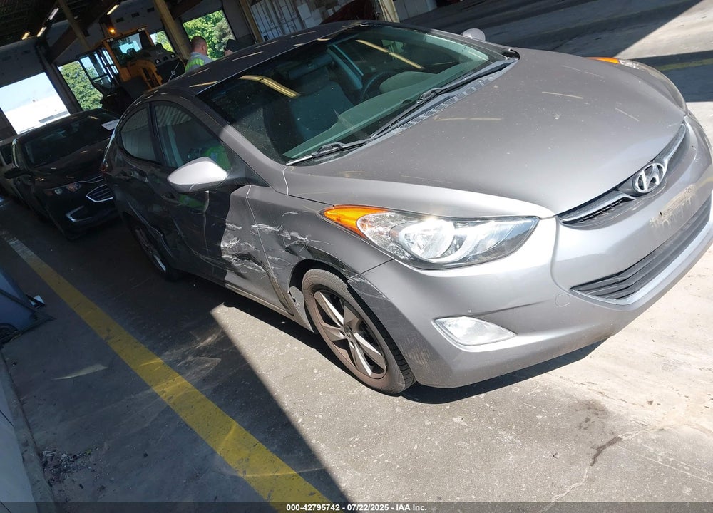 2013 HYUNDAI ELANTRA GLS VIN: 5NPDH4AE0DH383314