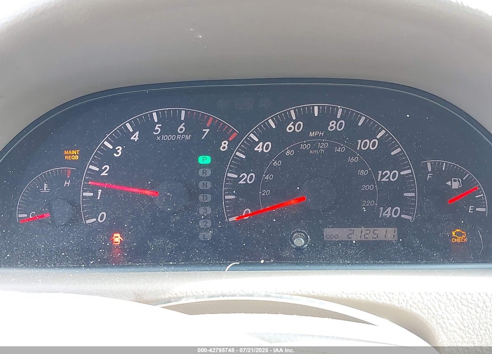2005 TOYOTA CAMRY VIN: 4T1BE32K65U425597