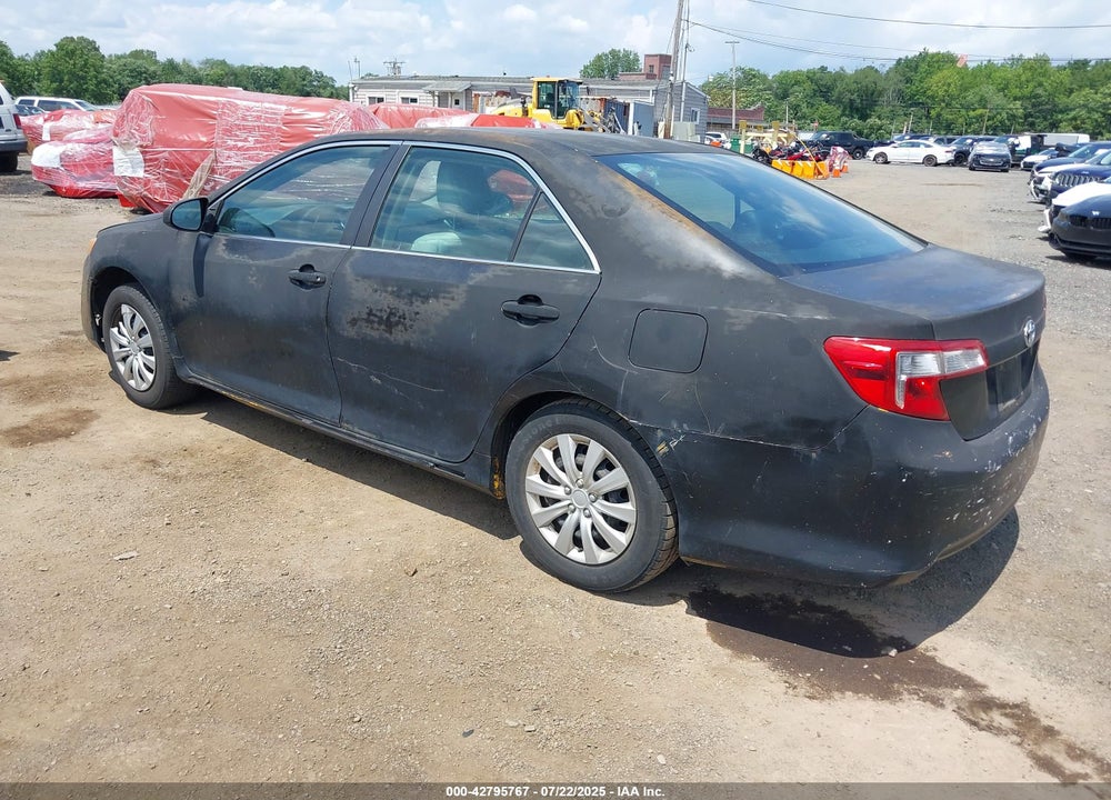 2014 TOYOTA CAMRY HYBRID LE VIN: 4T1BD1FK9EU098307