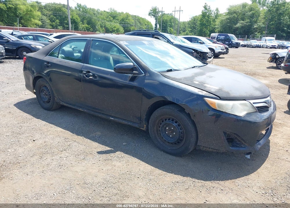 2014 TOYOTA CAMRY HYBRID LE VIN: 4T1BD1FK9EU098307