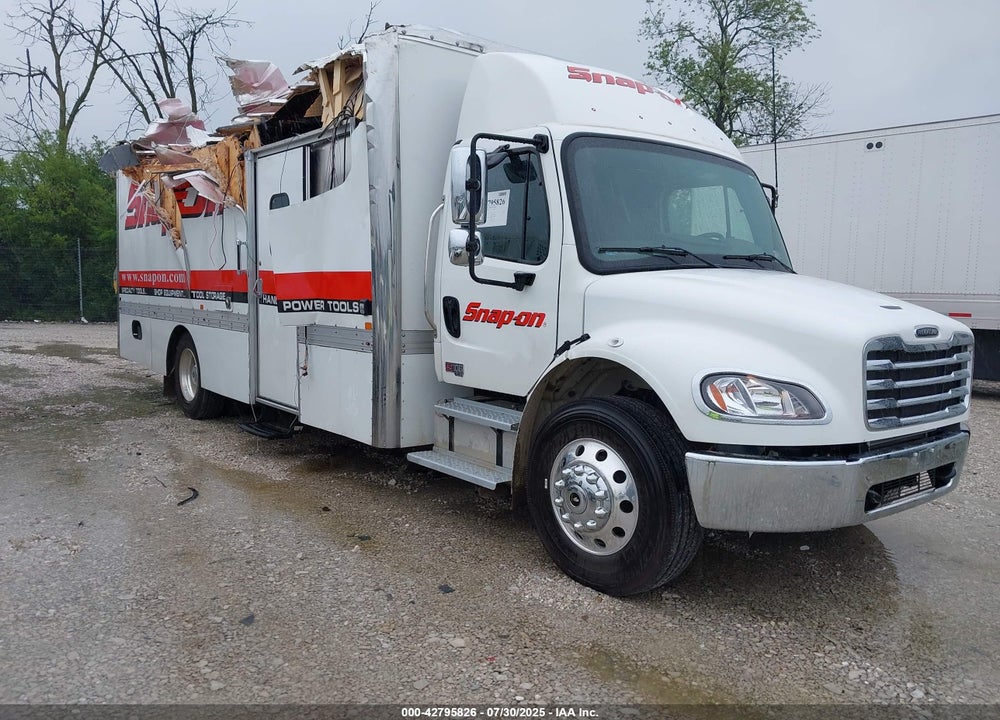 2025 FREIGHTLINER M2 106 VIN: 1FVACWFCXSHVU8631