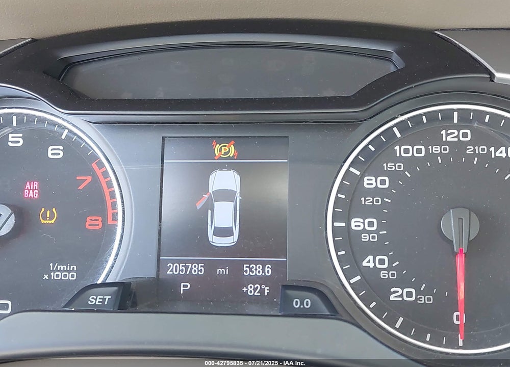 2010 AUDI A4 VIN: WAUEFAFL8AN028836