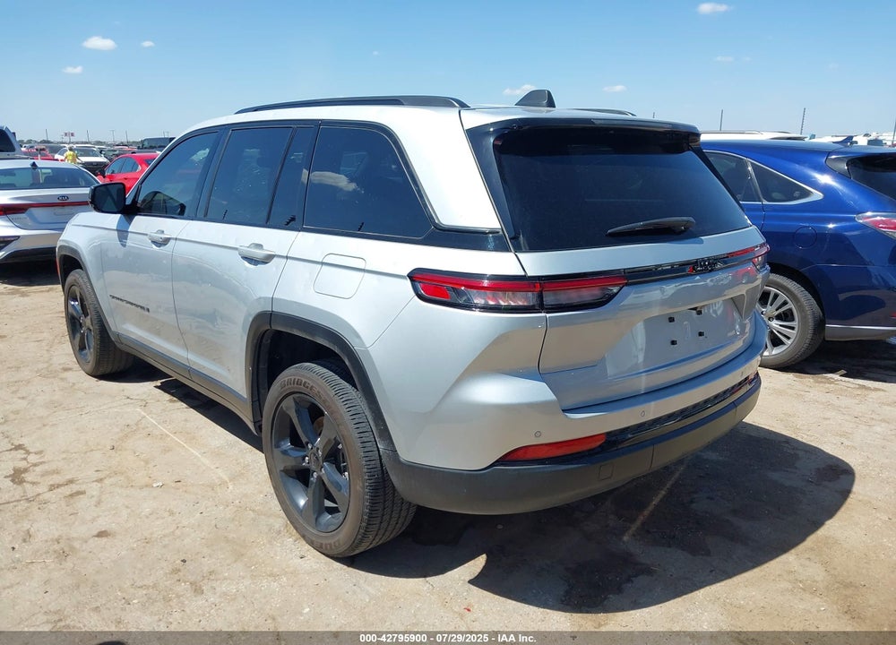 2023 JEEP GRAND CHEROKEE VIN: 1C4RJGAG9PC648017