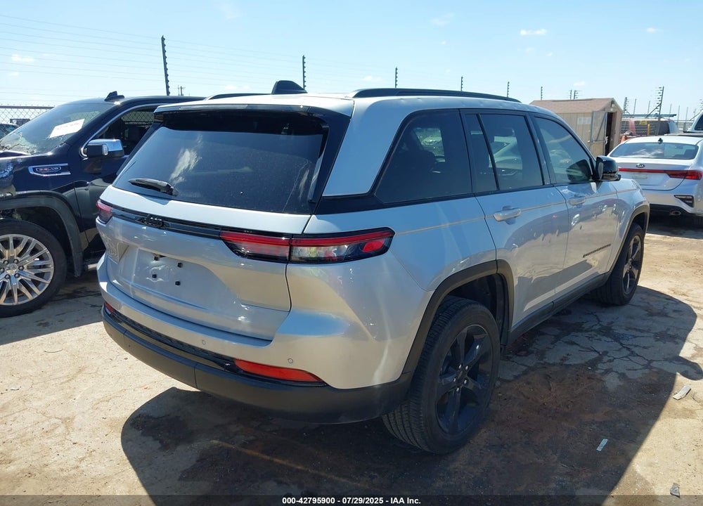 2023 JEEP GRAND CHEROKEE VIN: 1C4RJGAG9PC648017